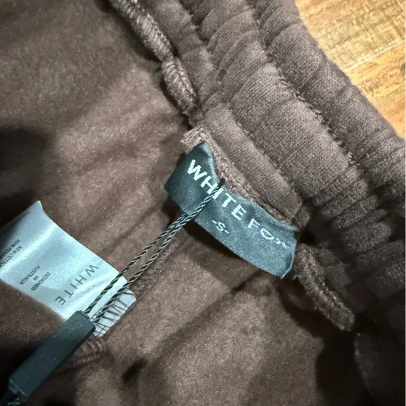 White Fox Sweat Pants - Picture 6 of 9